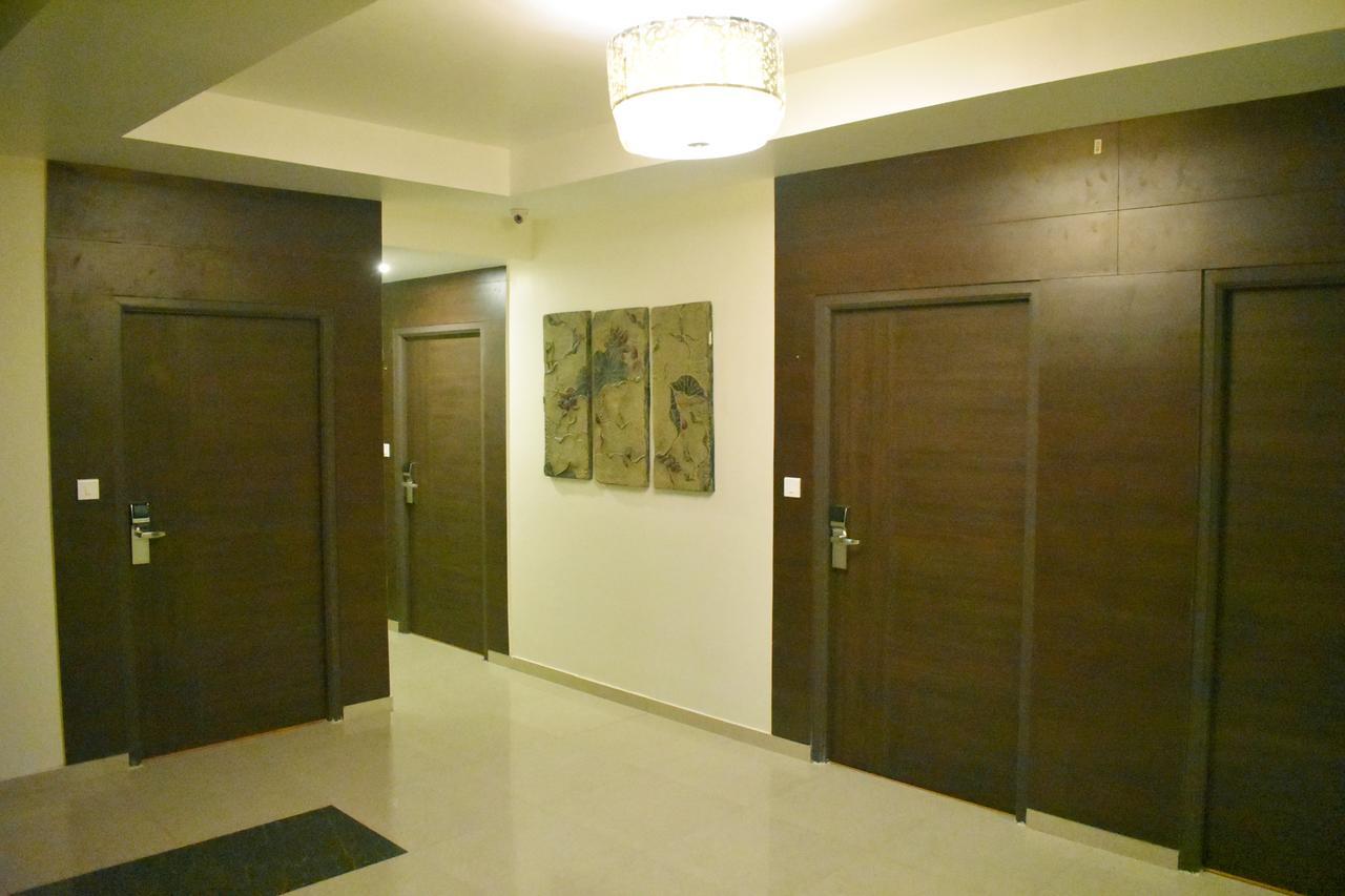 Grand Arcadia Hotel Tiruchirappalli Bagian luar foto